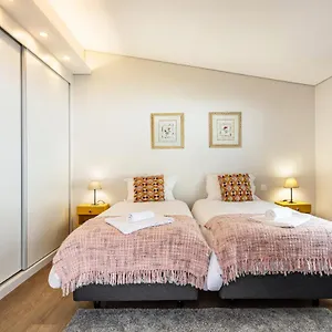 Apartment Referta T1, Prazeres